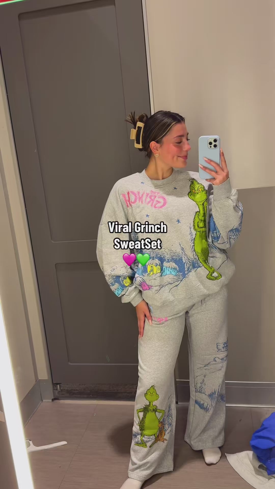 The Grinch Holiday Set video